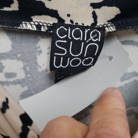 Clara sun woo top - Picture 2 of 3